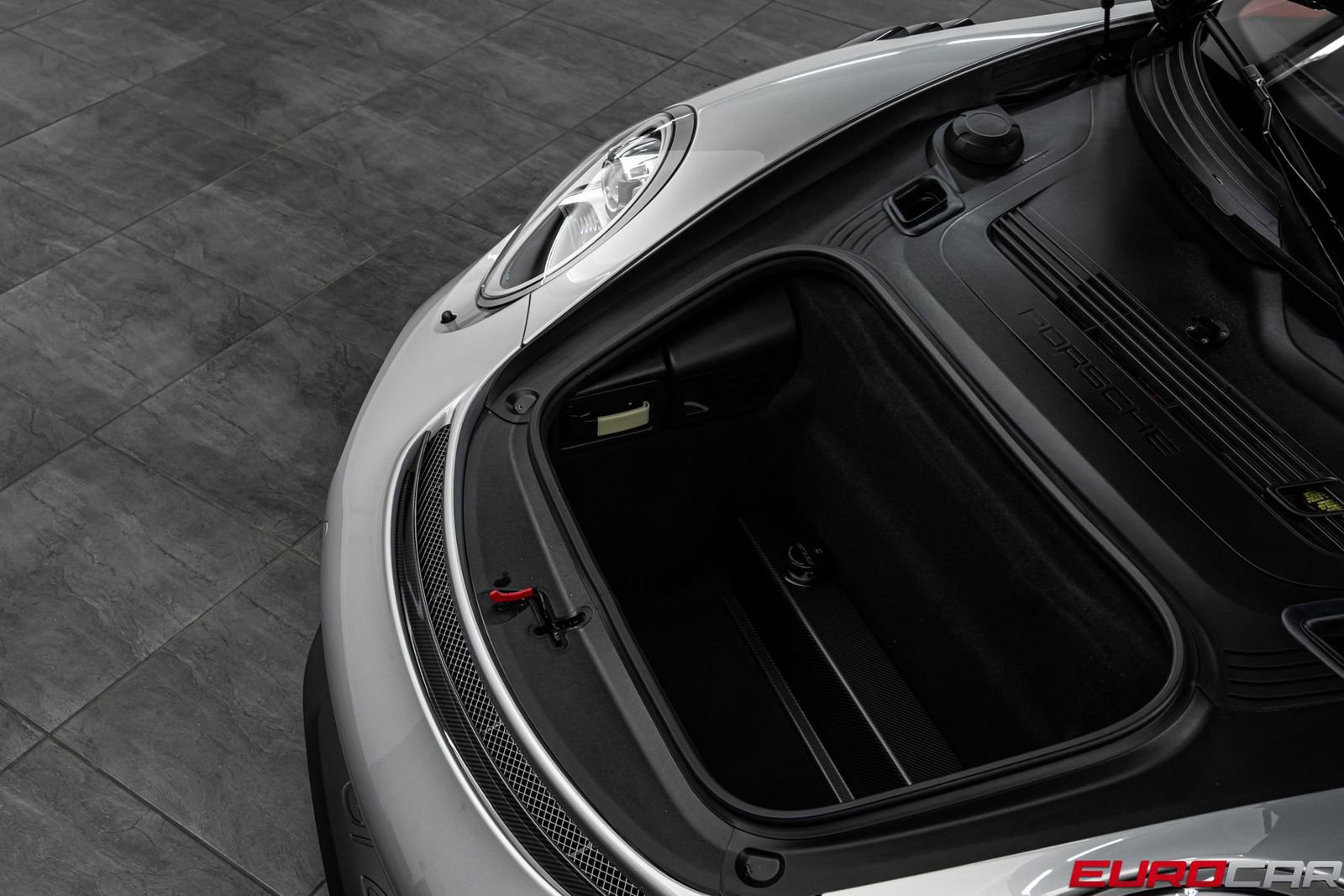 Used 2018 Porsche 911 GT2 RS image 10