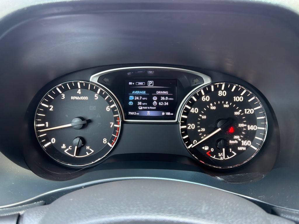 Used 2020 Nissan Pathfinder S AWD/4WD image 18