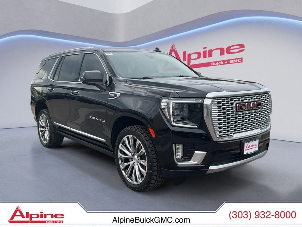 Used 2021 GMC Yukon Denali w/ Denali Premium Package AWD/4WD image 7
