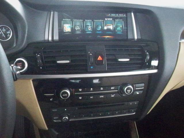 Used 2017 BMW X3 xDrive28i image 13