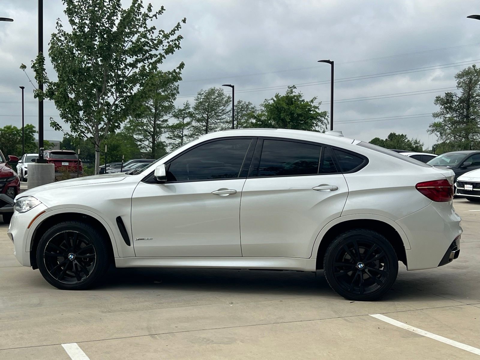 Used 2015 BMW X6 xDrive35i image 6