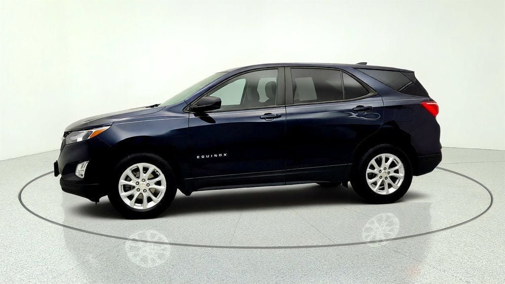 Used 2020 Chevrolet Equinox LS w/ LS Convenience Package FWD image 8