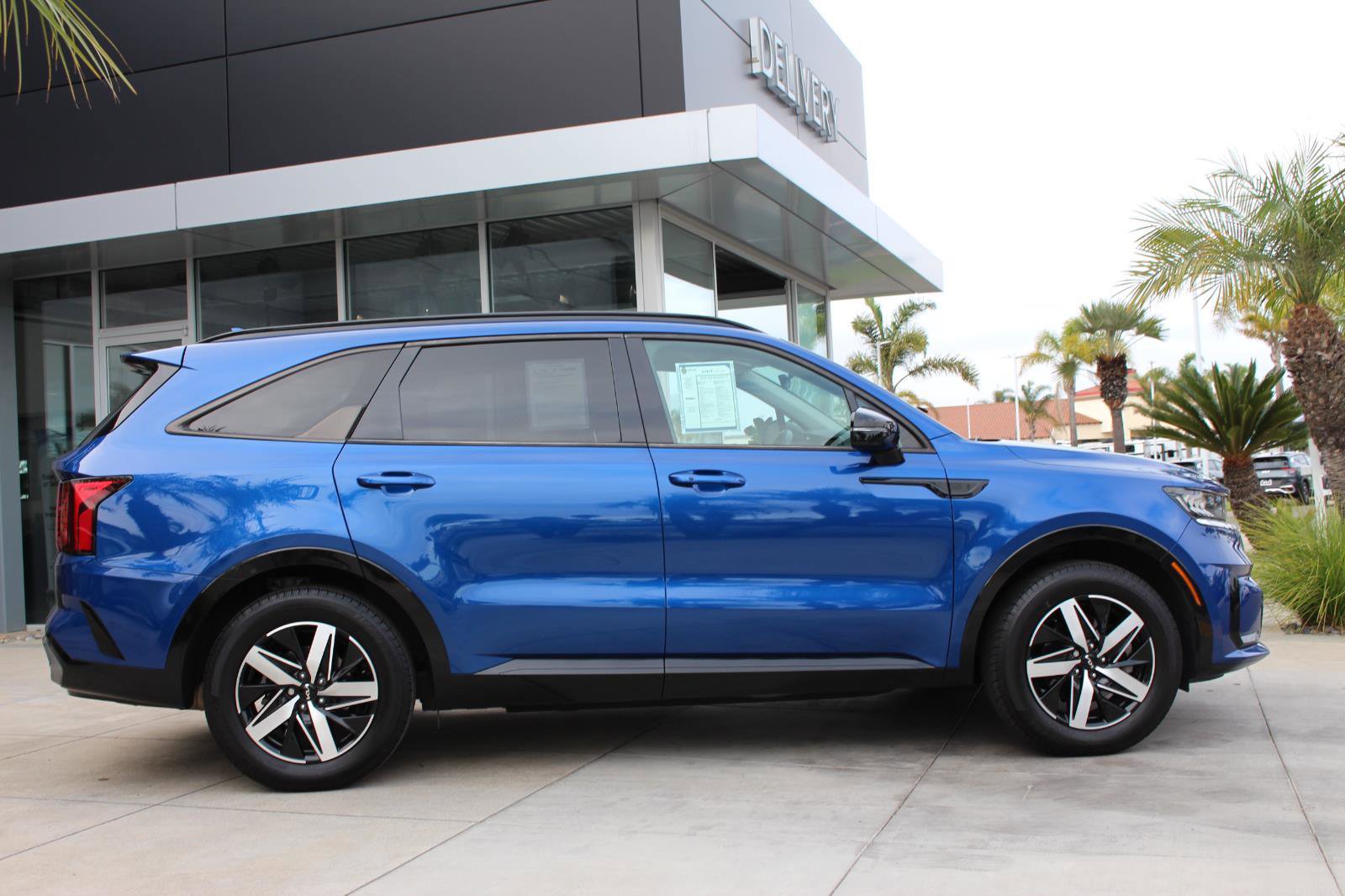 Used 2022 Kia Sorento S image 10