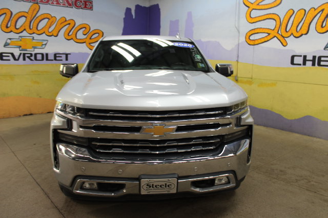 Used 2020 Chevrolet Silverado 1500 LTZ w/ LTZ Premium Package AWD/4WD image 3