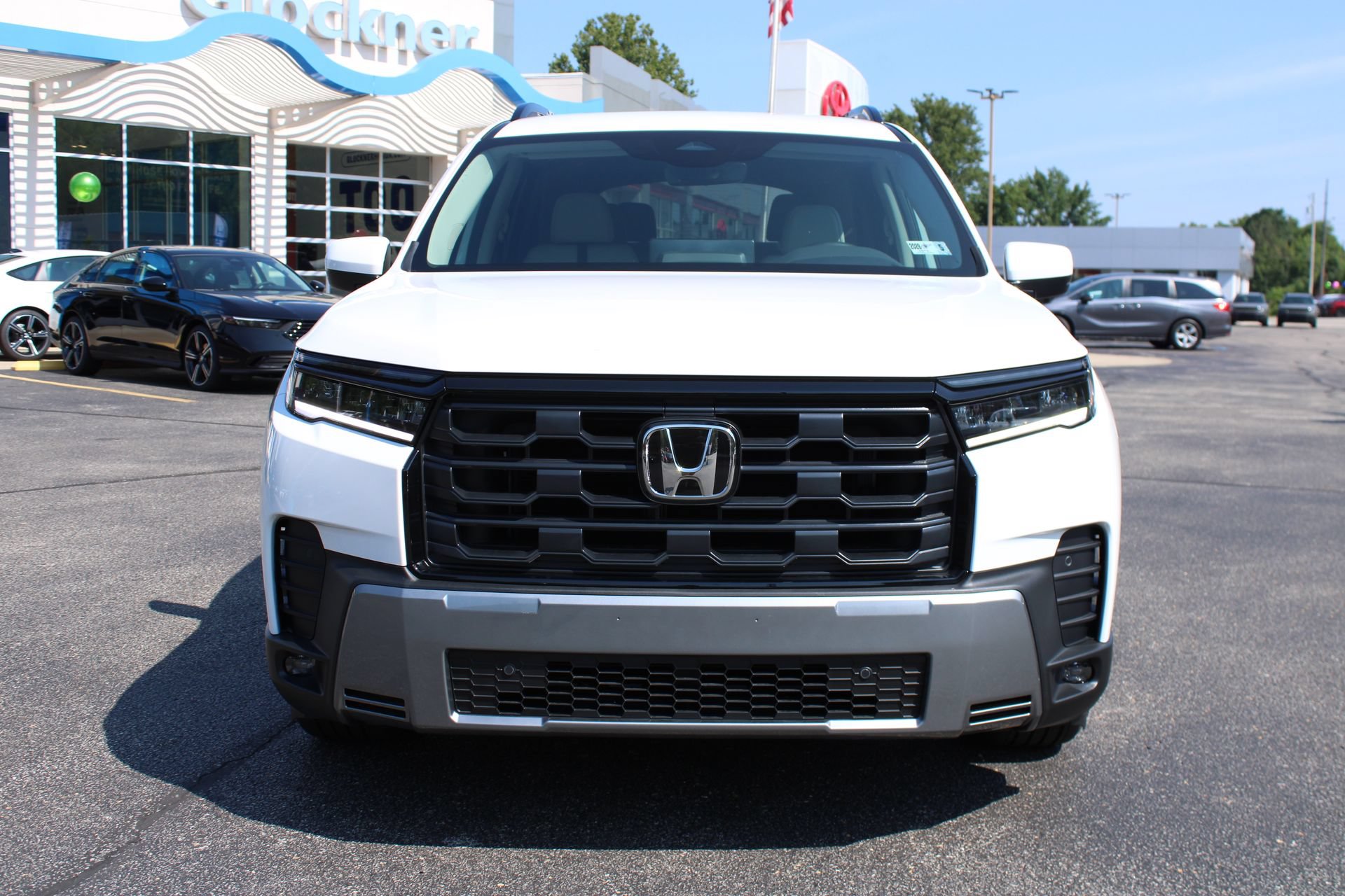 New 2026 Honda Pilot EX-L image 3