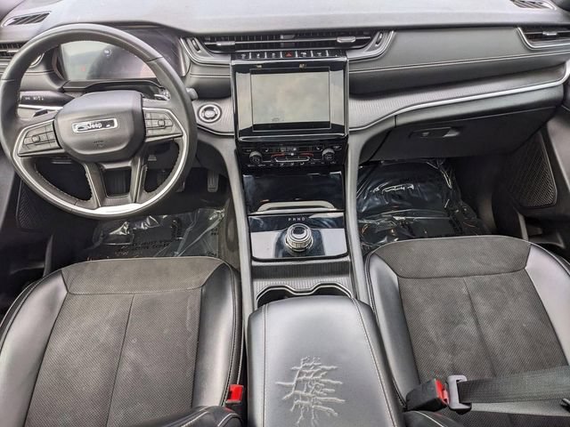 Certified 2024 Jeep Grand Cherokee Altitude AWD/4WD image 28