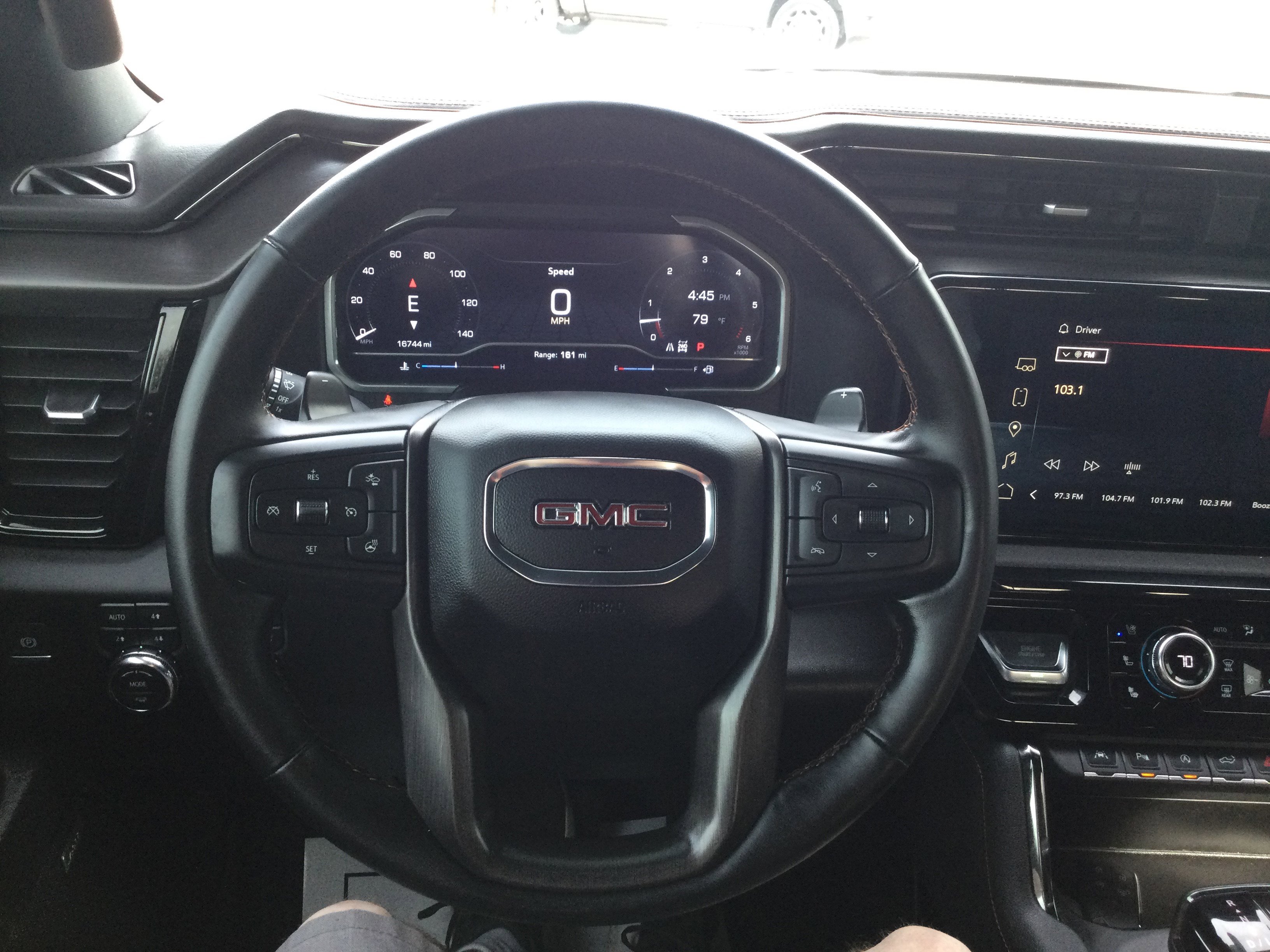 Used 2024 GMC Sierra 1500 AT4 w/ Technology Package image 23