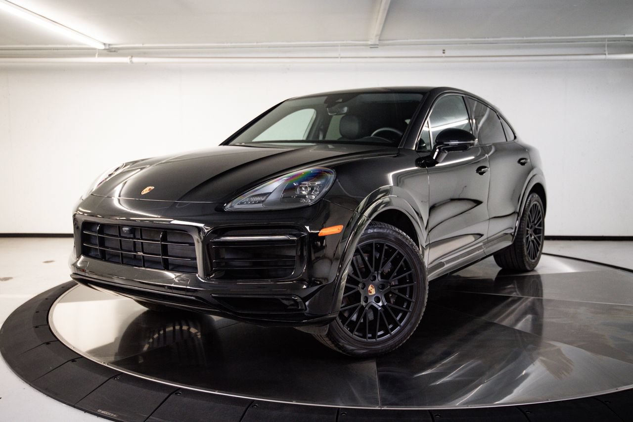 Certified 2023 Porsche Cayenne Platinum Edition AWD/4WD image 1