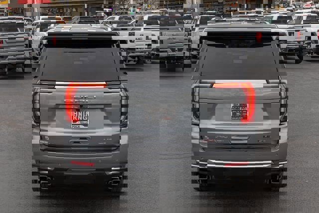 Used 2025 GMC Yukon Denali image 29