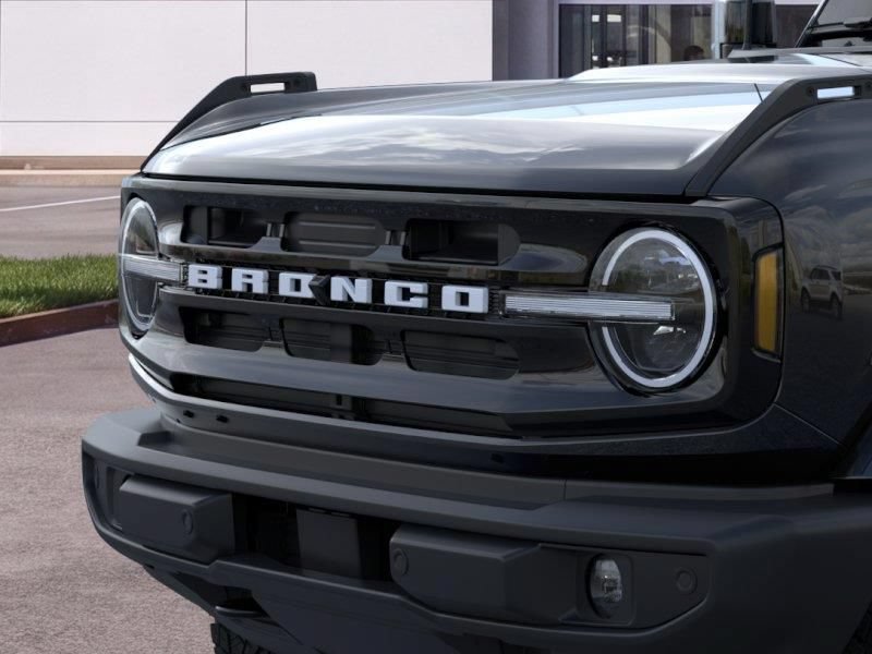 New 2026 Ford Bronco Outer Banks AWD/4WD image 19