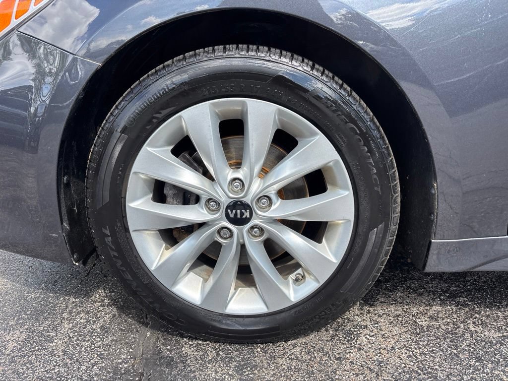 Used 2018 Kia Optima S w/ Panoramic Sunroof Package FWD image 10