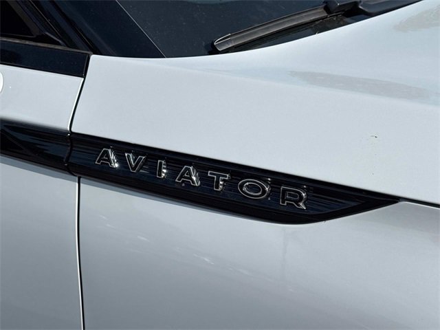 New 2025 Lincoln Aviator Black Label w/ Jet Appearance Package image 10