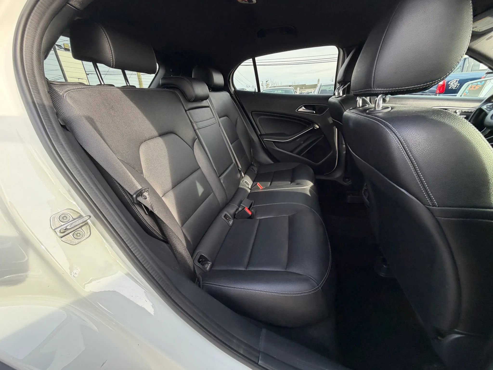 Used 2019 Mercedes-Benz GLA 250 4MATIC image 13
