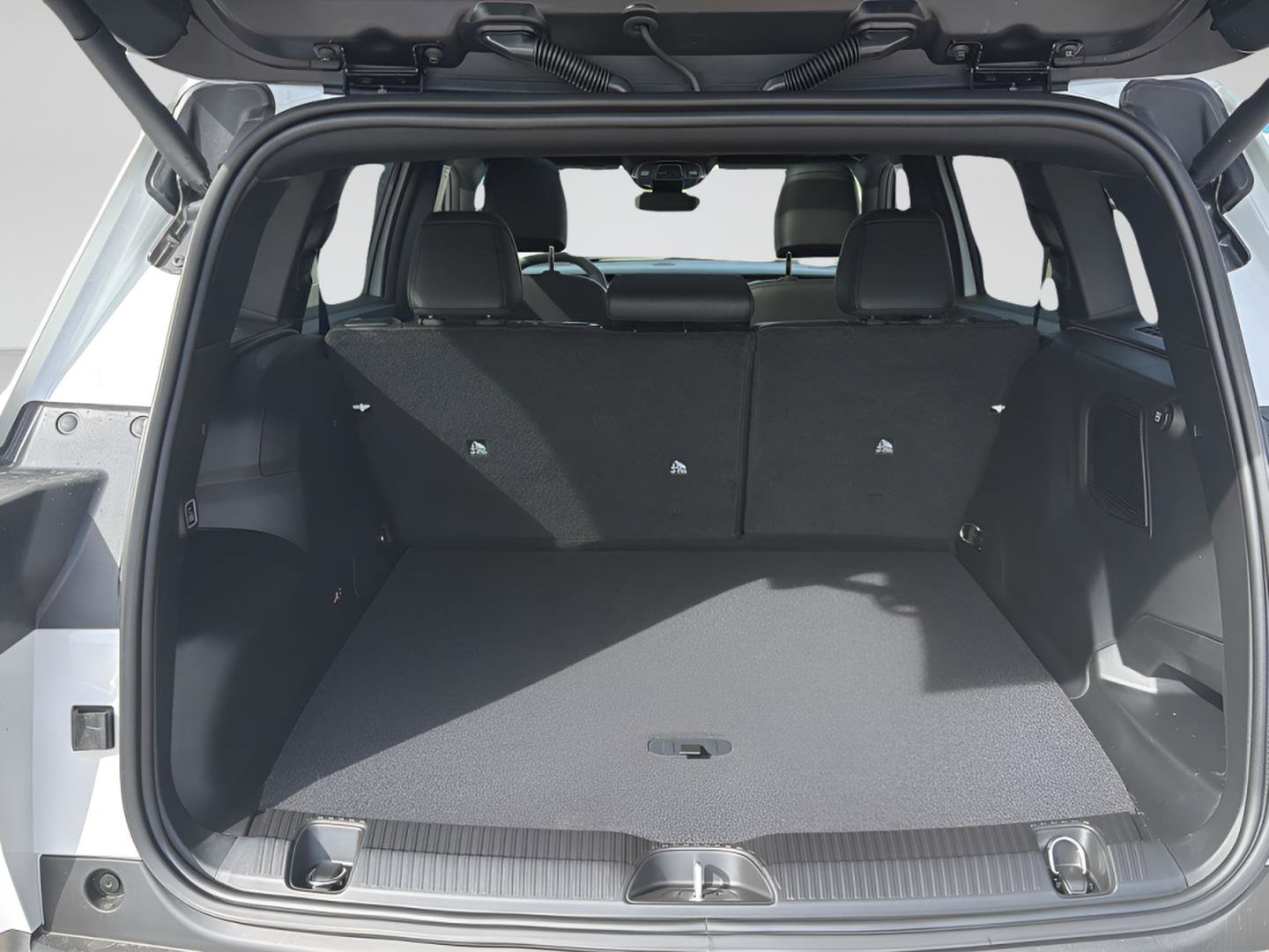 New 2026 Jeep Cherokee Limited image 27