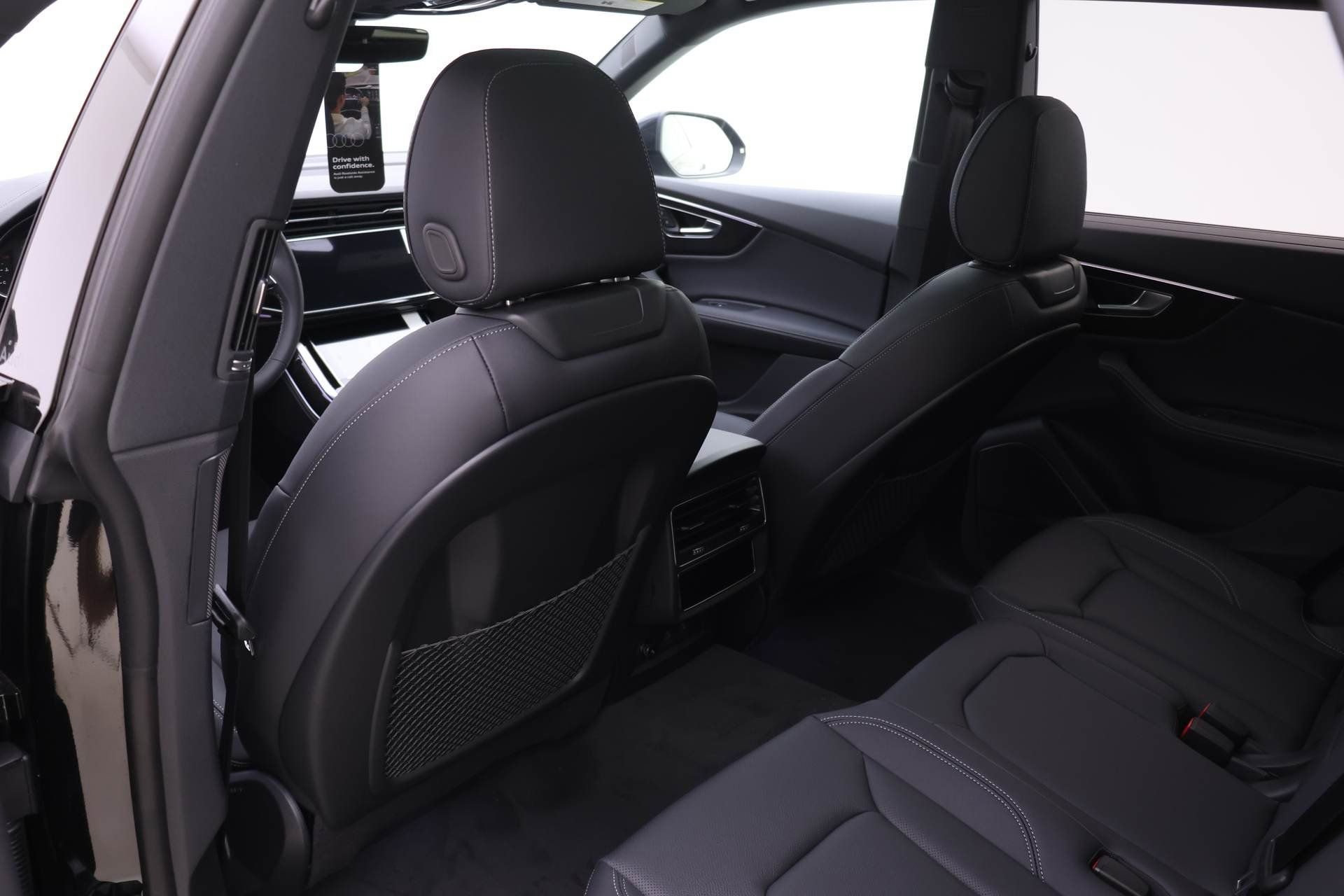 New 2026 Audi Q8 Premium Plus image 14