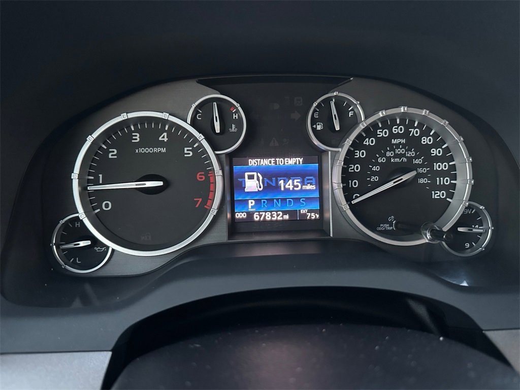 Used 2015 Toyota Tundra SR5 w/ SR5 Upgrade Package image 13