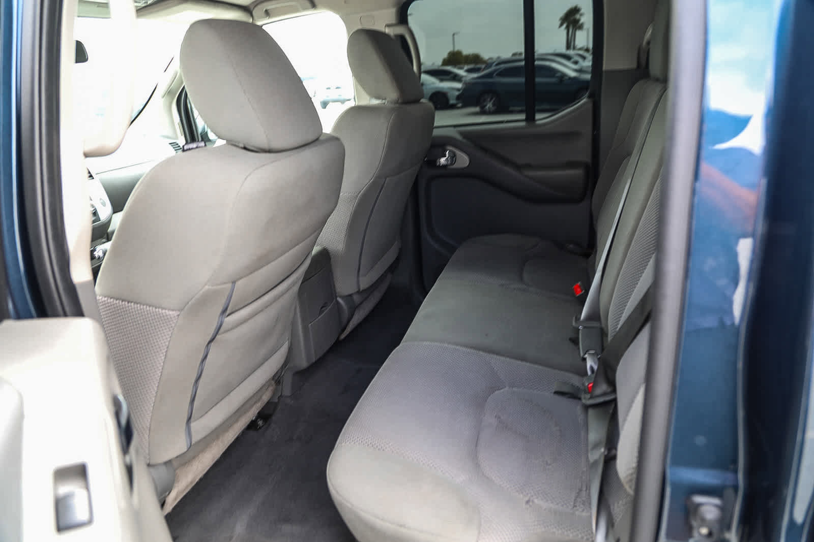 Used 2019 Nissan Frontier SV RWD image 18
