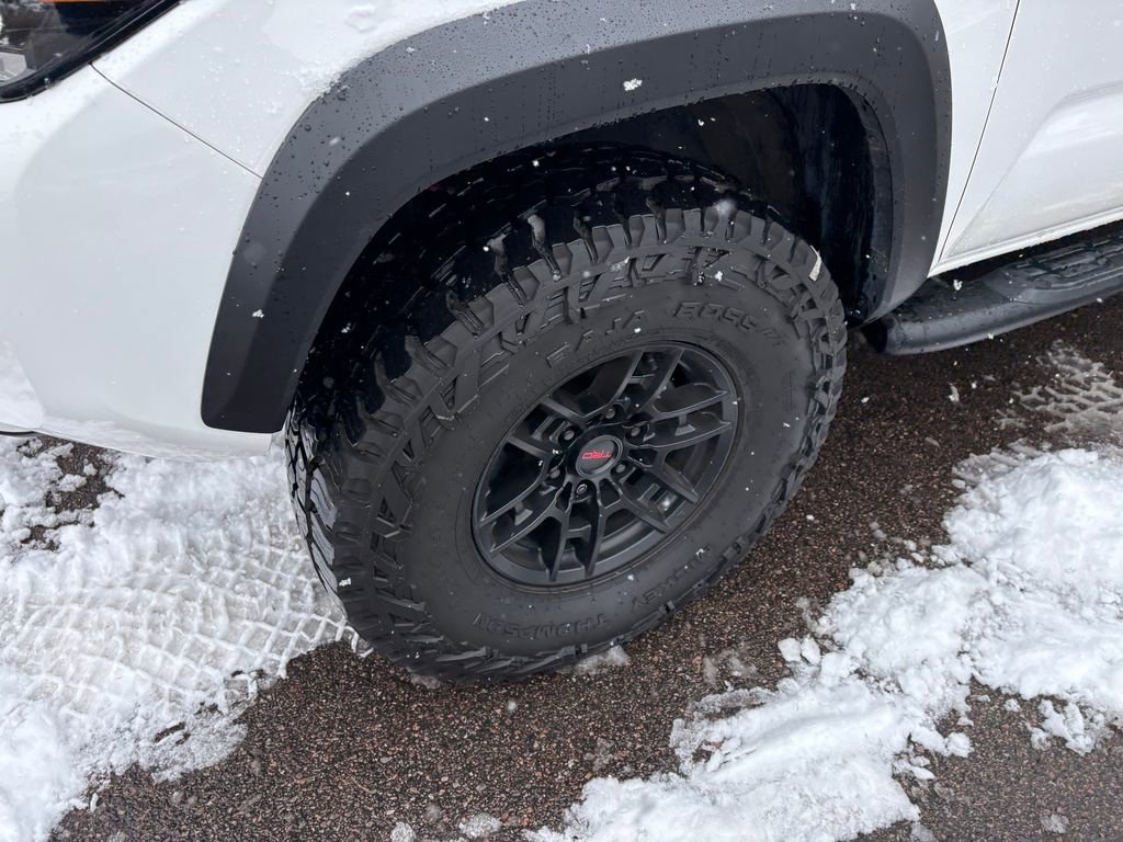 Used 2021 Toyota Tacoma TRD Pro AWD/4WD image 10