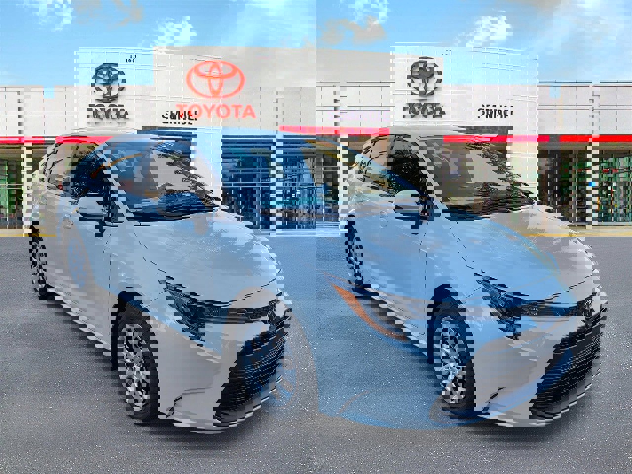 New 2026 Toyota Corolla LE image 2