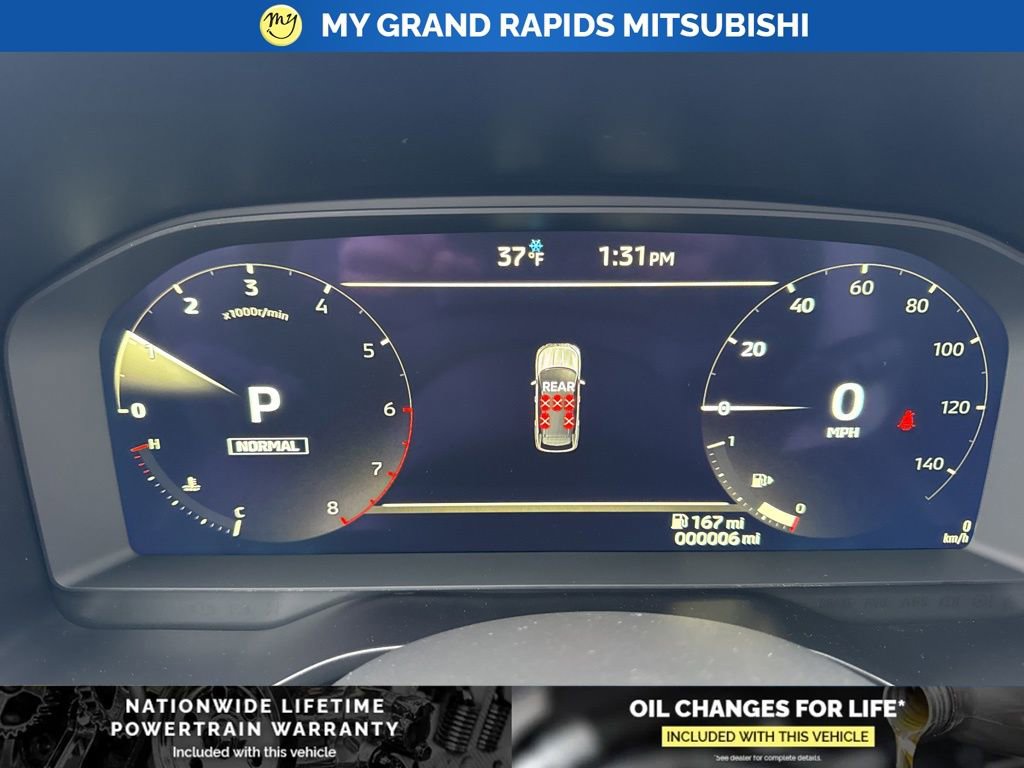 New 2026 Mitsubishi Outlander SE image 20