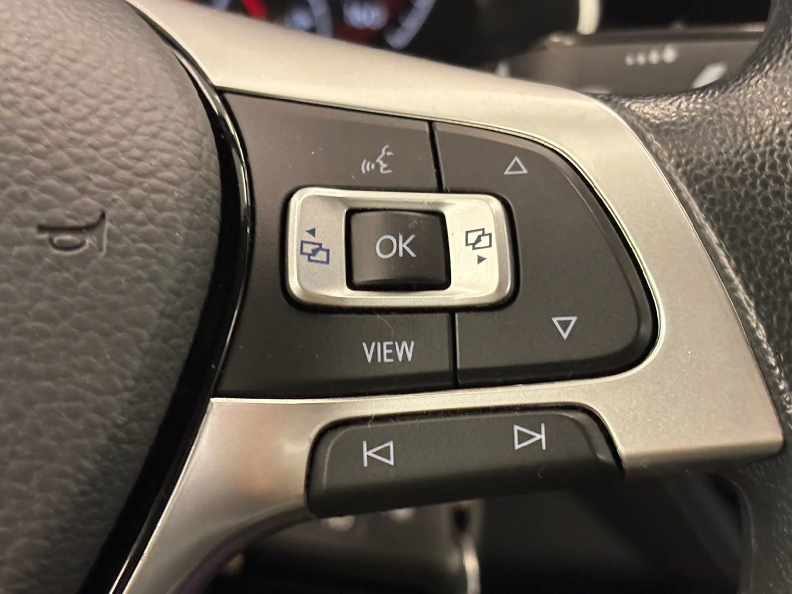 Used 2020 Volkswagen Jetta S w/ Driver Assistance Package FWD image 38