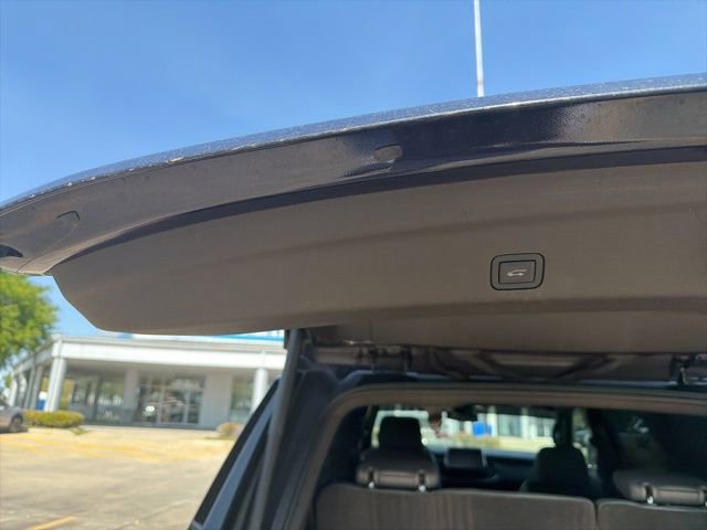 Used 2024 Chevrolet Tahoe Z71 w/ Z71 Off-Road Package image 13