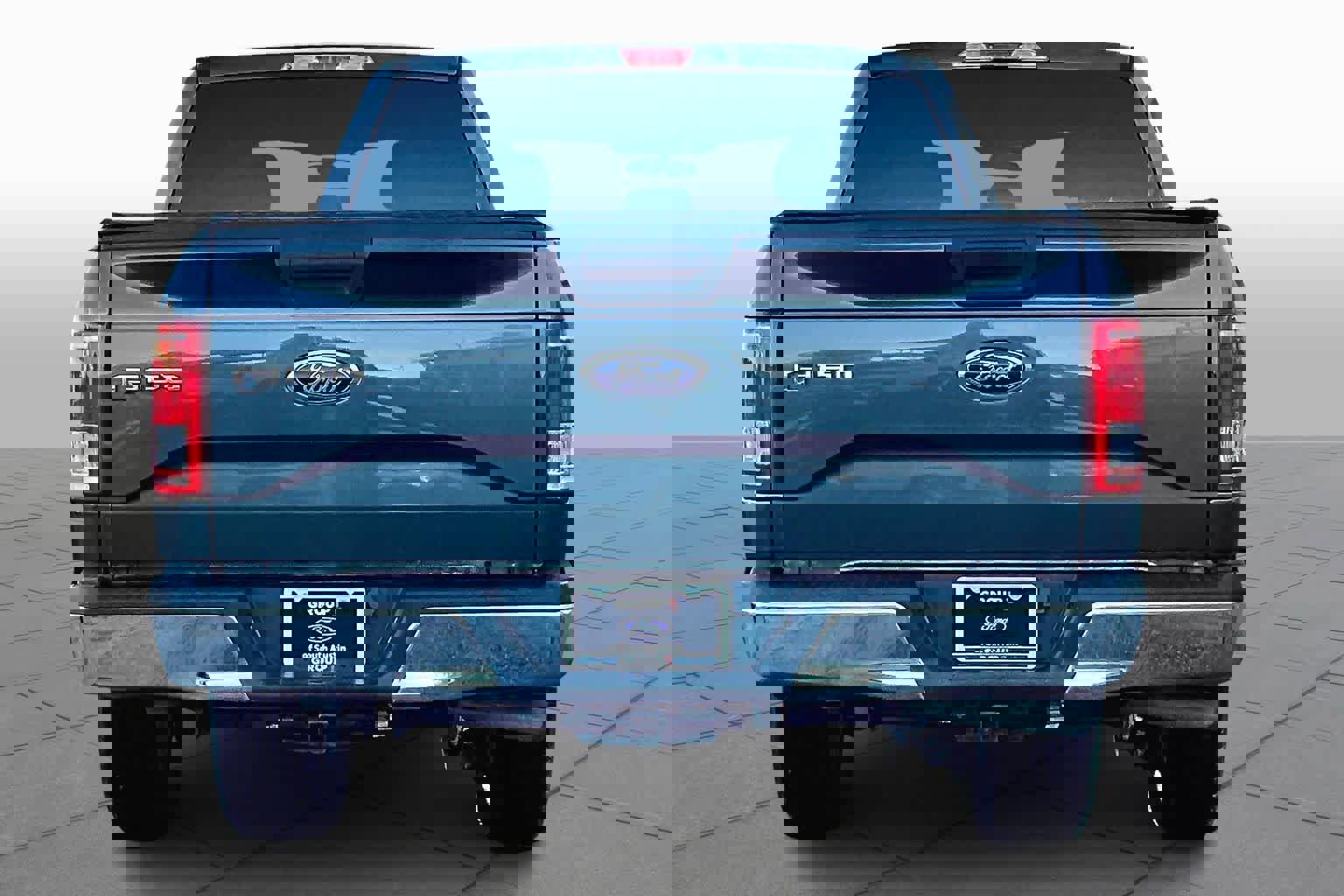 Used 2016 Ford F150 XLT image 5