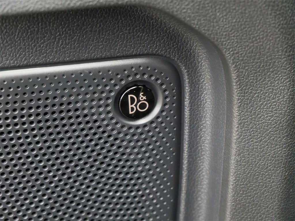 Used 2025 Ford Escape ST-Line Elite w/ Tech Pack #2 image 16