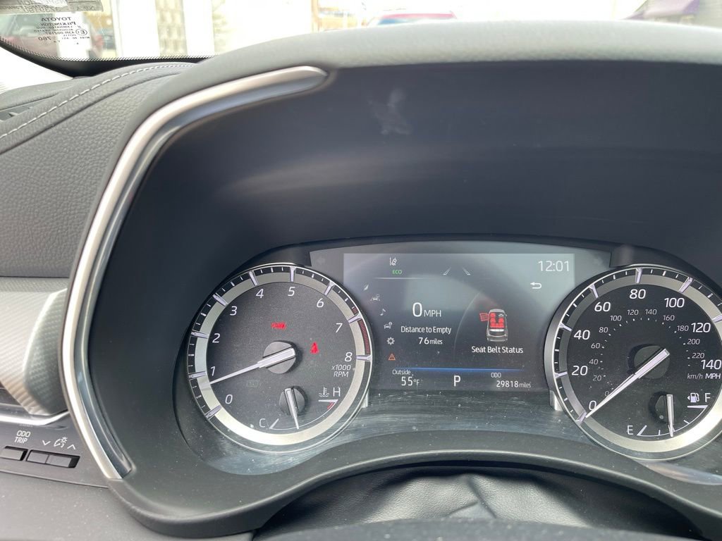 Used 2022 Toyota Highlander Platinum image 11