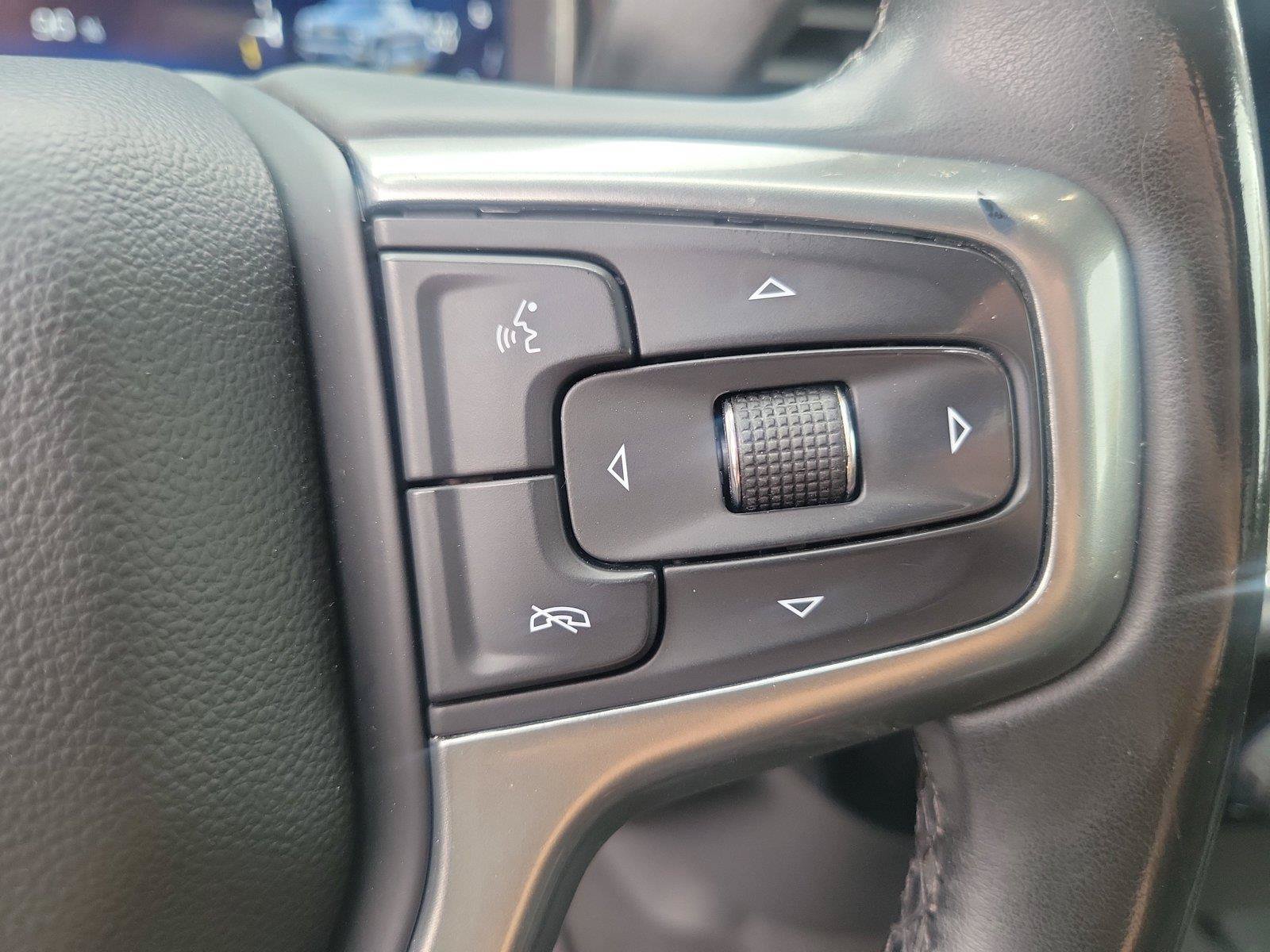 Used 2023 Chevrolet Silverado 1500 LT AWD/4WD image 26
