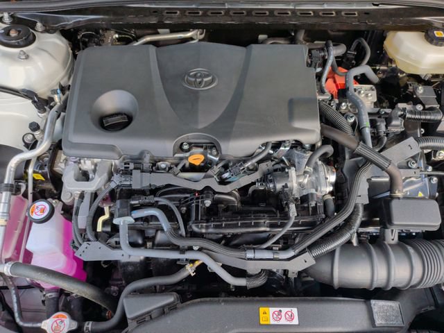 Used 2025 Toyota Camry XLE w/ Premium Plus Package FWD image 32