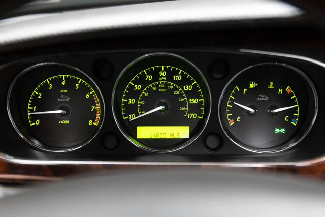Used 2005 Jaguar XJ8 RWD image 74