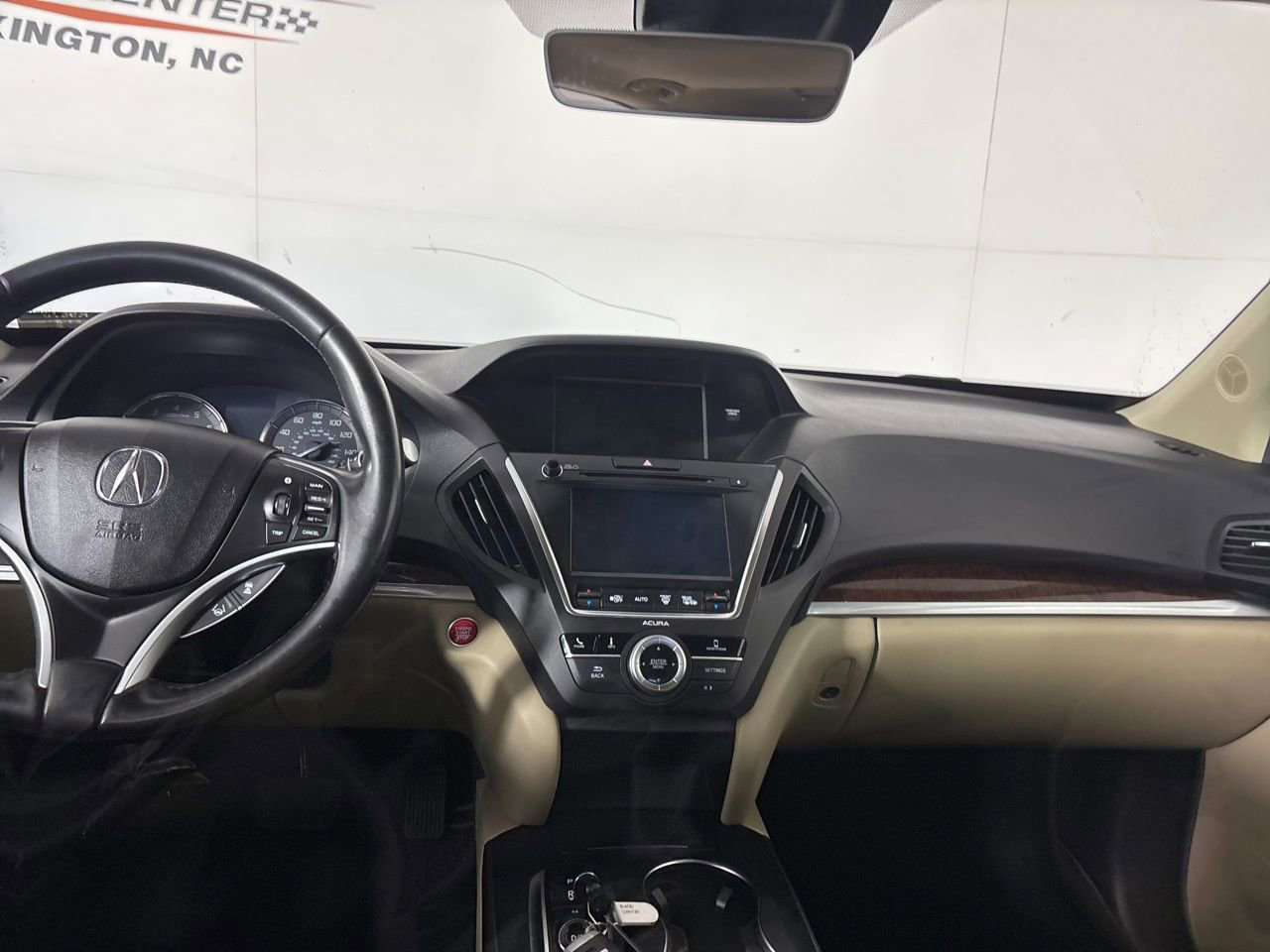 Used 2020 Acura MDX FWD image 26