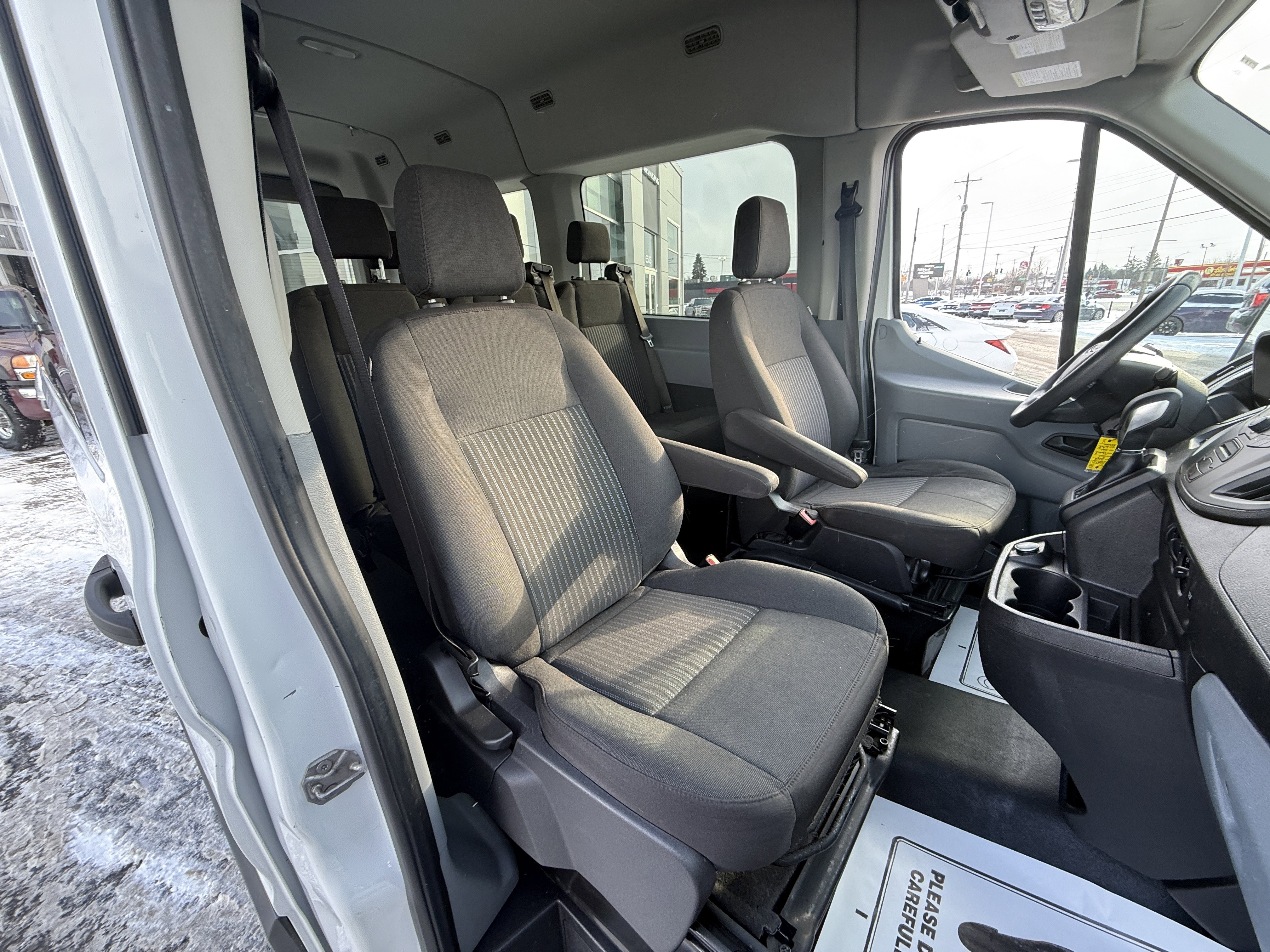 Used 2018 Ford Transit 350 XL image 18