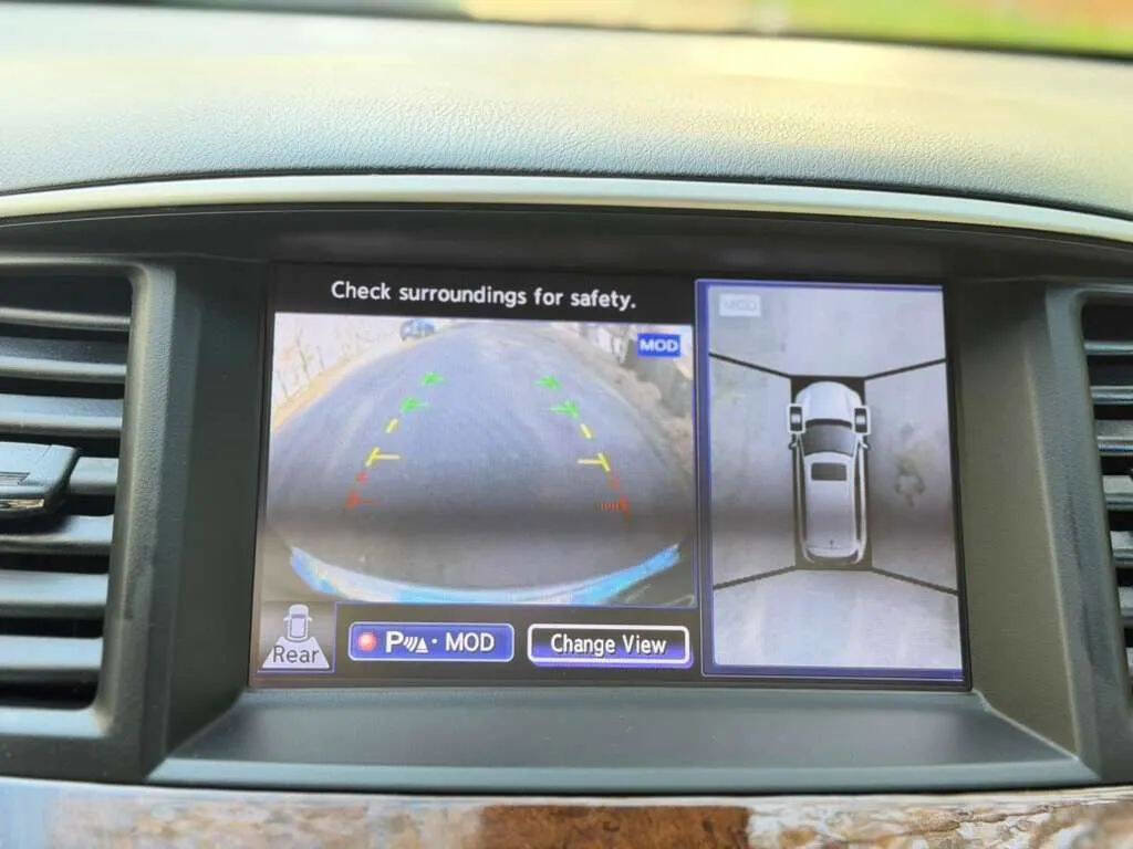 Used 2015 INFINITI QX60 Luxe w/ Deluxe Touring Package AWD/4WD image 18