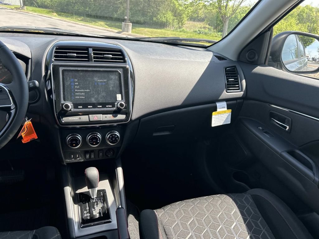New 2026 Mitsubishi Outlander Sport LE AWD/4WD image 14