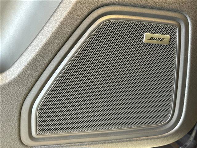 Certified 2026 Porsche Macan Turbo AWD/4WD image 12