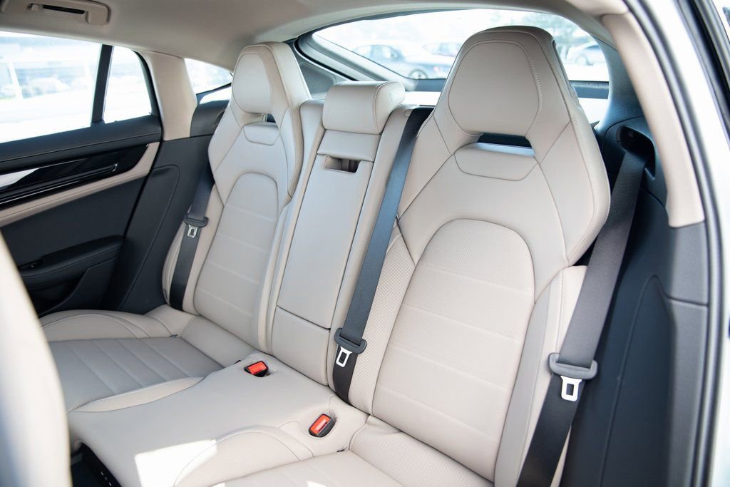 Certified 2025 Porsche Panamera image 18