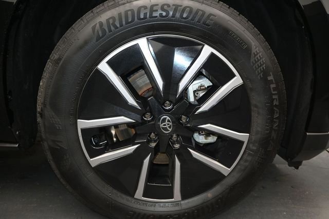 Used 2026 Toyota bZ FWD image 16