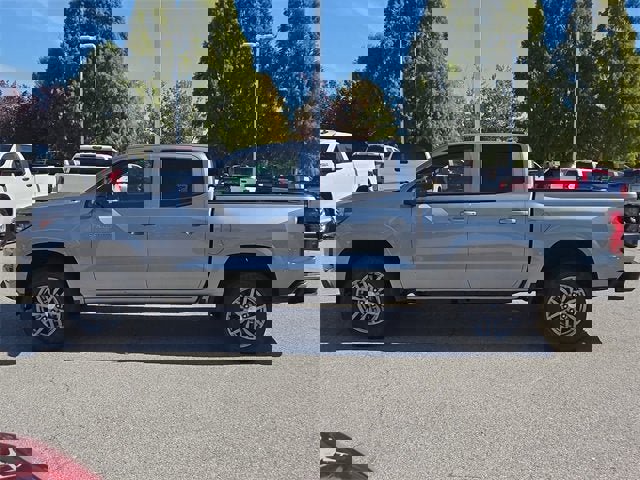 New 2025 Chevrolet Colorado LT image 2