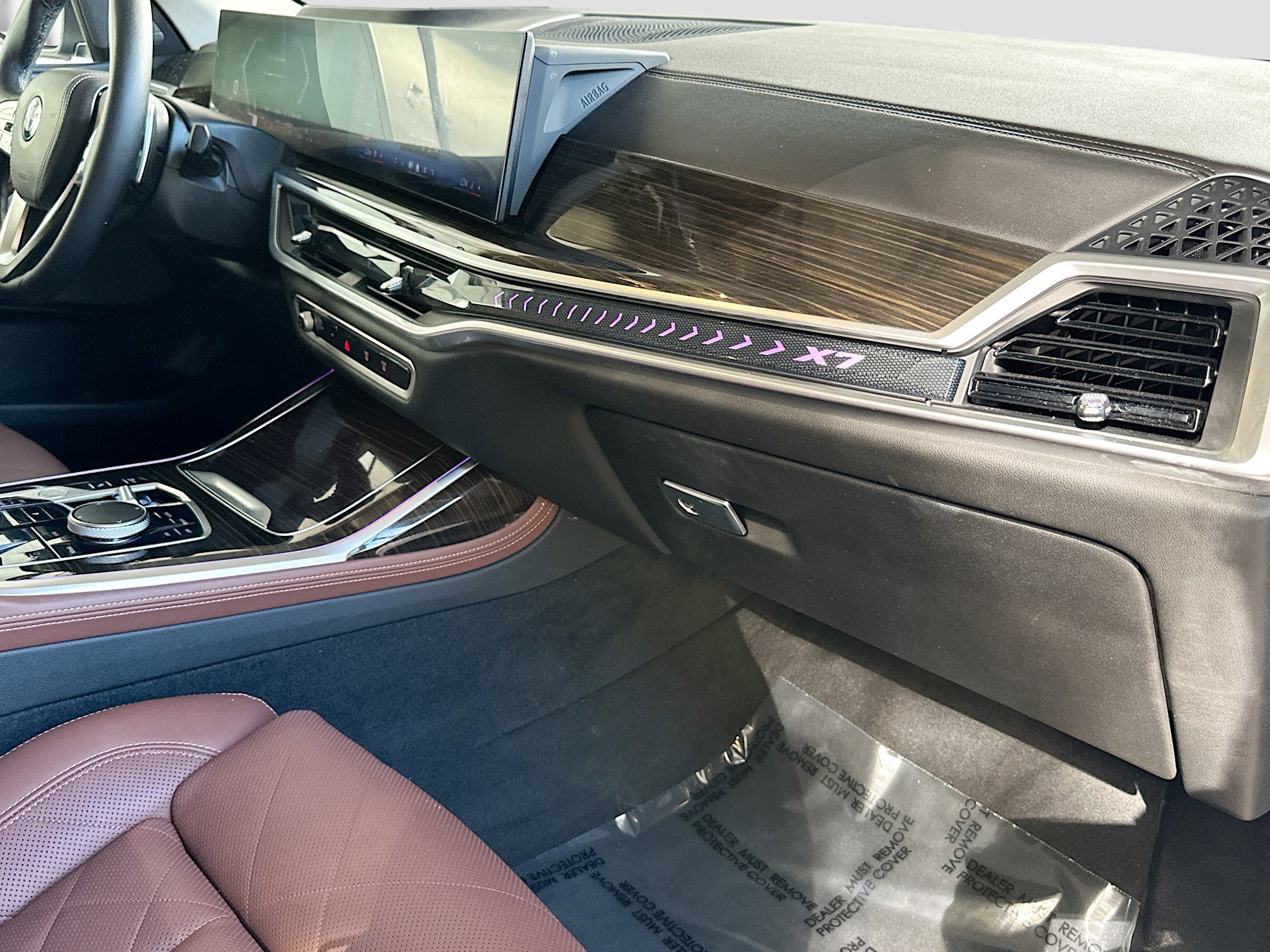 Certified 2024 BMW X7 xDrive40i w/ Premium Package image 32