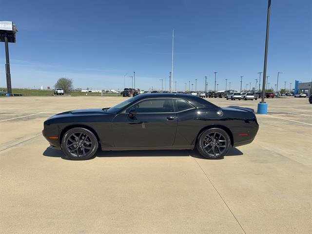 Used 2023 Dodge Challenger SXT w/ Blacktop Package RWD image 2
