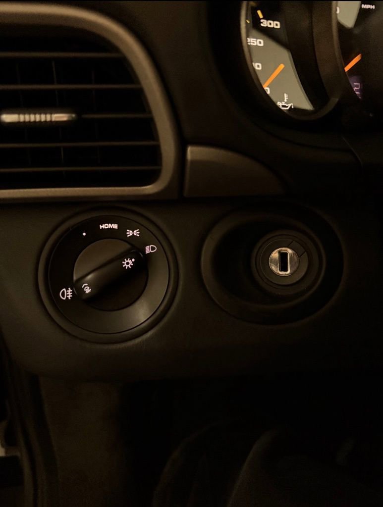 Used 2008 Porsche 911 GT2 image 26