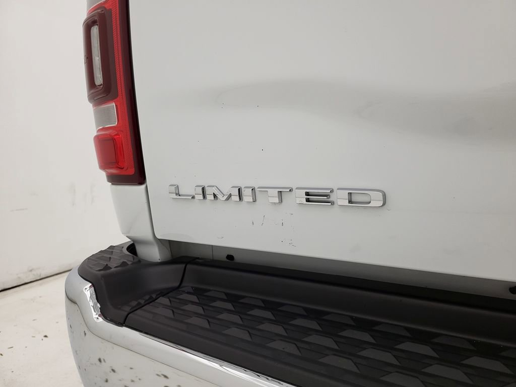 Used 2024 RAM 3500 Limited image 34