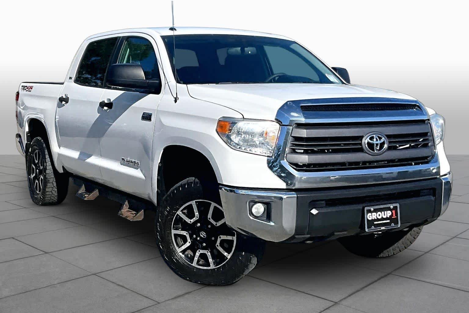 Used 2015 Toyota Tundra SR5 w/ TRD Off Road Package AWD/4WD image 2