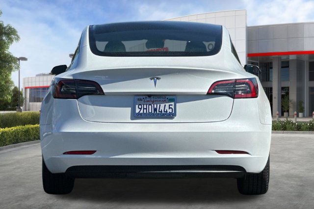 Used 2023 Tesla Model 3 Standard Range RWD image 5