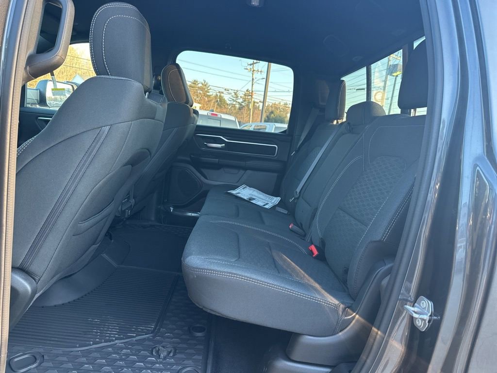 New 2026 RAM 1500 4x4 Crew Cab image 29