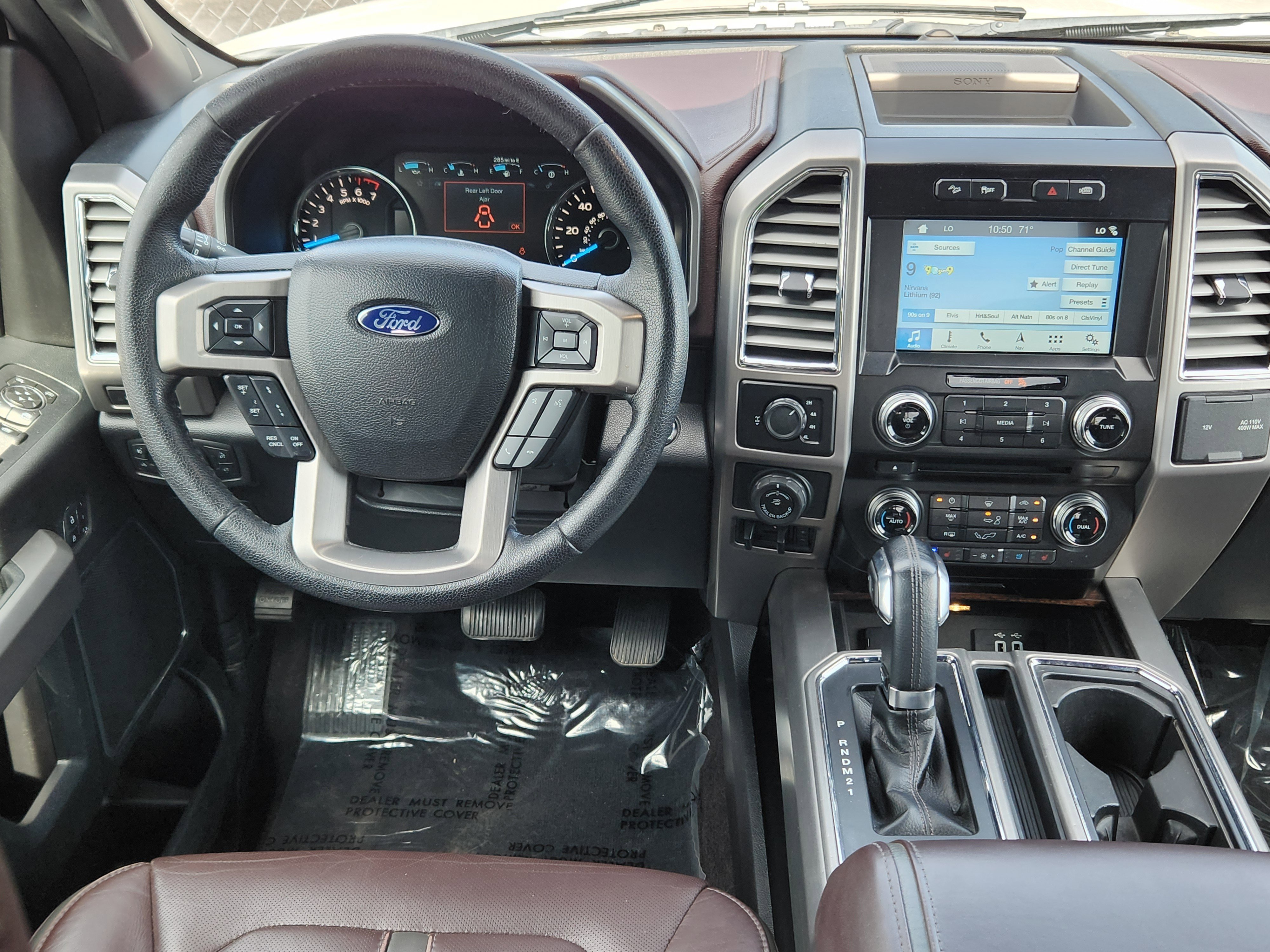 Used 2016 Ford F150 Platinum w/ Equipment Group 701A Luxury AWD/4WD image 18