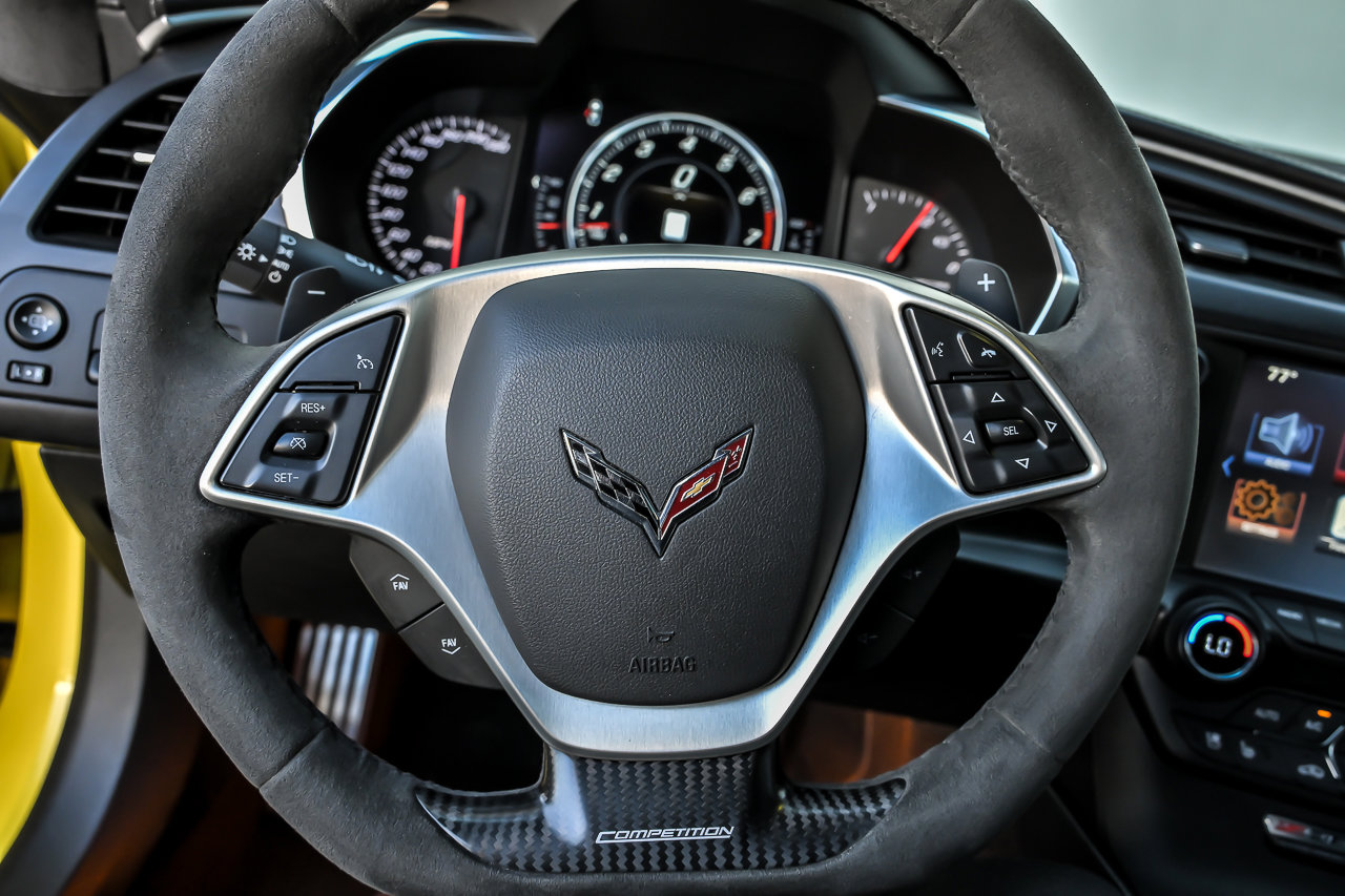 Used 2016 Chevrolet Corvette Z06 w/ 3LZ Preferred Equipment Group RWD image 34