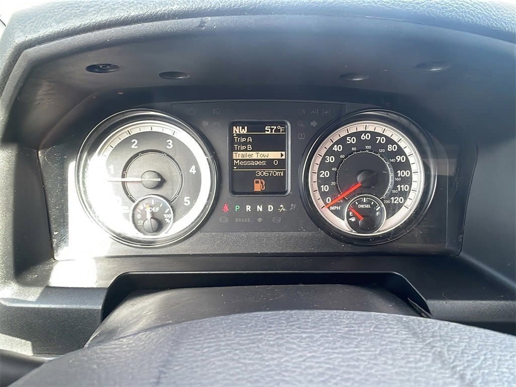 Used 2016 RAM 2500 Tradesman w/ Chrome Appearance Group image 23